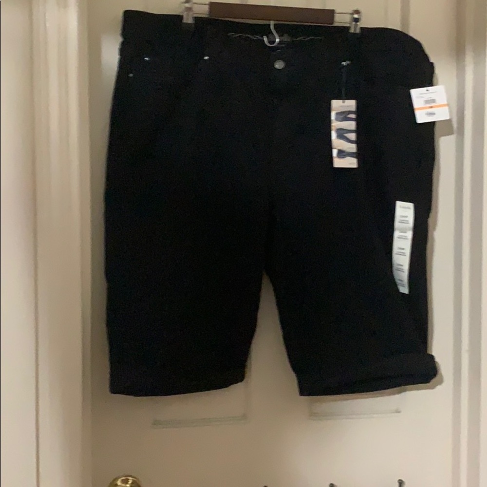 Cuffed Bermuda Shorts 24W - Black Denim